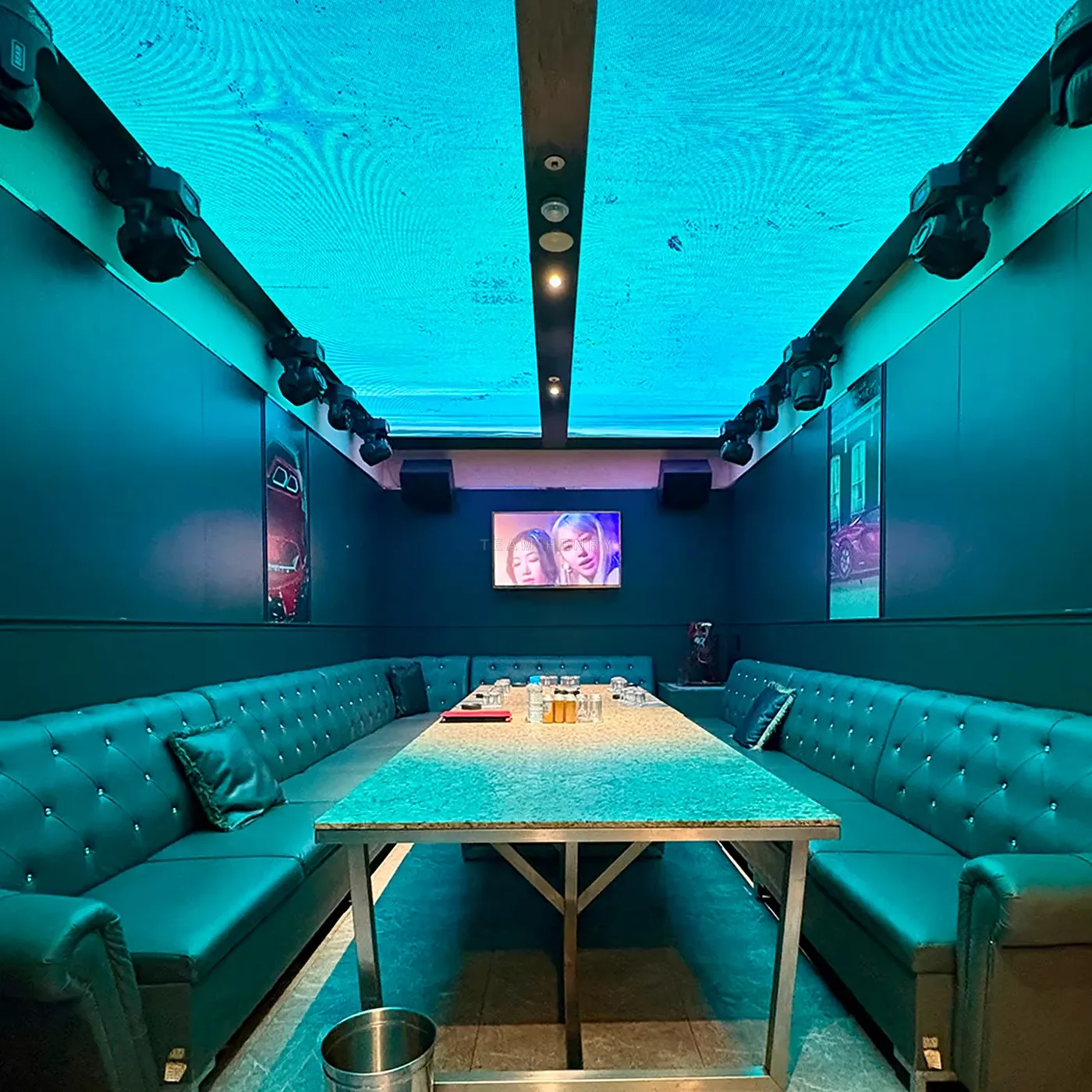 Dessert Karaoke CLUB包厢